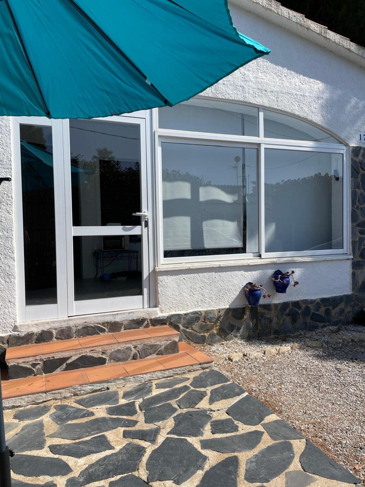 Villa Pordofo 2 Chambres Ρόζες Εξωτερικό φωτογραφία
